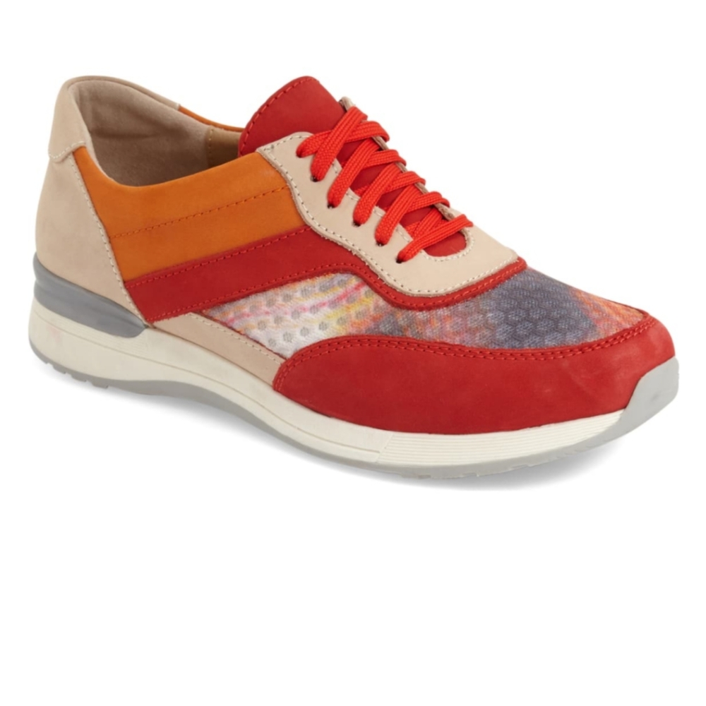 Vaneli Sport Pride sneeker US sz 8.5 M
